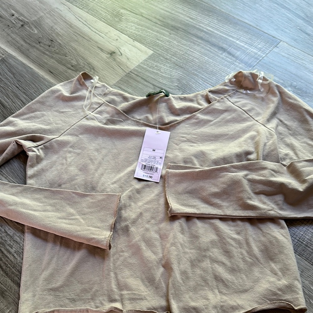 Wild Fable Taupe Long Sleeve Cropped Top